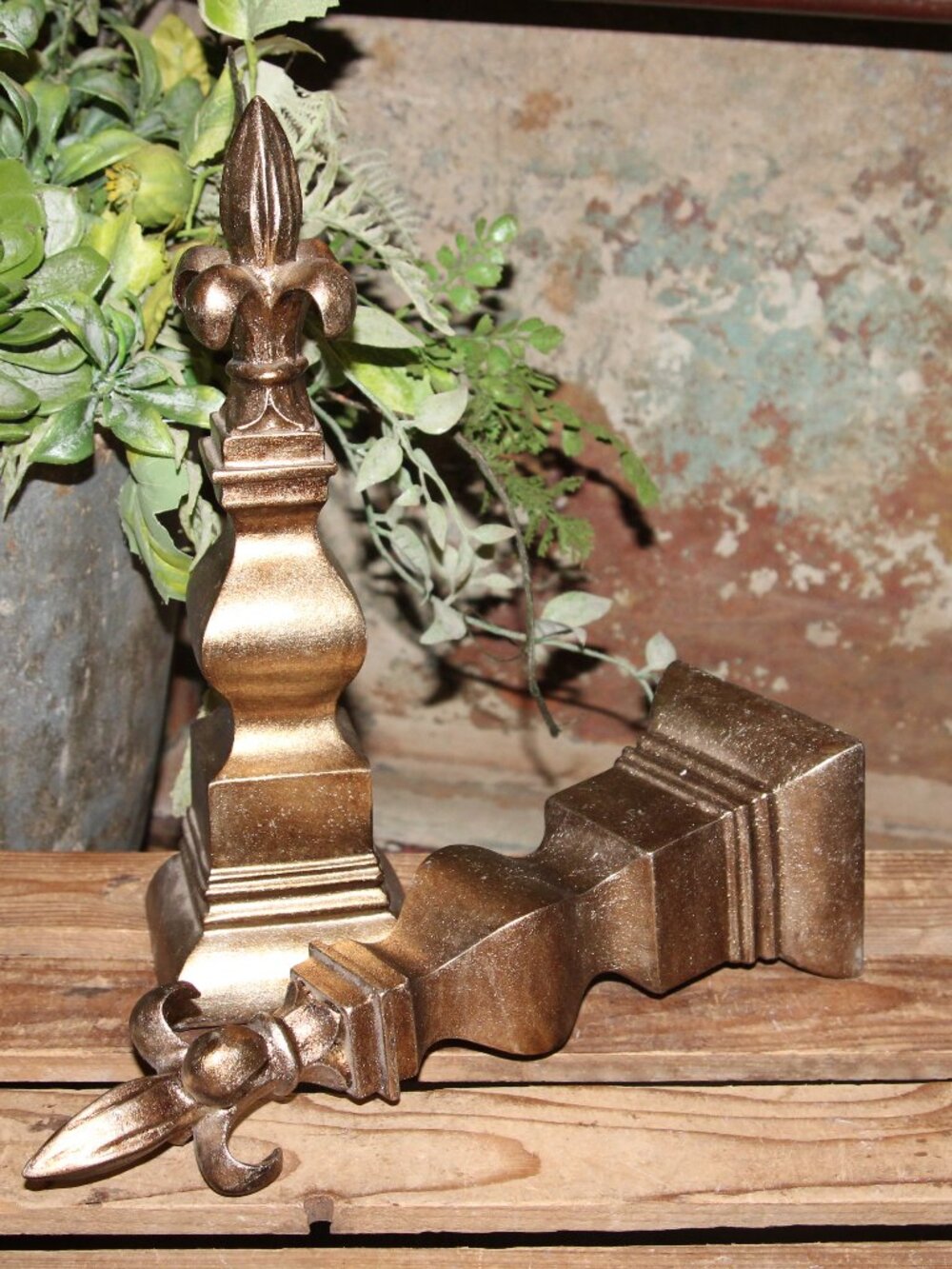 Pair of Ornate Gold French Country Fleur De Lis Decor Finials
